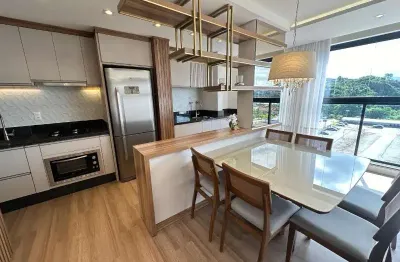 Apartamento à venda no bairro anita garibaldi, com 3 dormitórios, sendo 3 suítes e 3 banheiros.