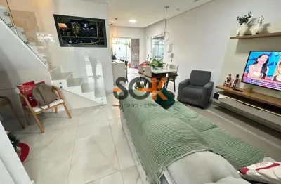 Sobrado geminado - espaço, conforto e localização privilegiada