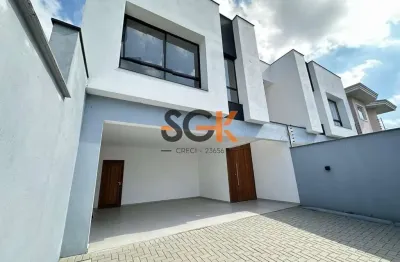 Sobrado Geminado Exclusivo com 3 Suítes 2 vagas cobertas no Iririú