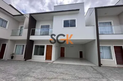 Casa em Condomínio Fechado no Bom Retiro | 3 Dormitórios (1 Suíte) | 2 Vagas Cobertas