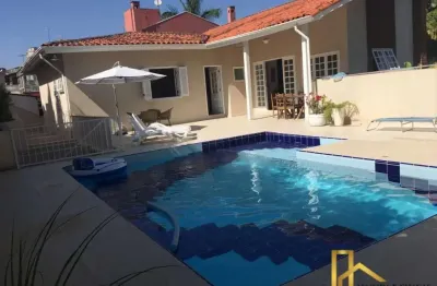 Casa com 5 quartos à venda na Alameda Itanhaém, Alphaville, Santana de Parnaíba
