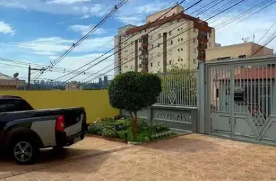 Casa com 3 quartos à venda na Rua Antônio Chalupe, Vila Boa Vista, Barueri