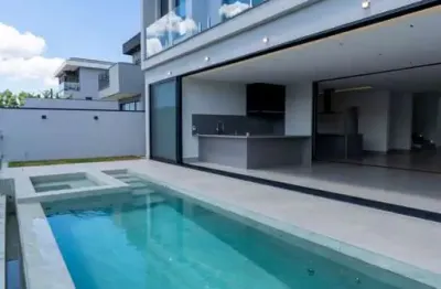 Casa em condomínio fechado com 4 quartos à venda na Avenida Honório Alvares Penteado, Tamboré, Santana de Parnaíba