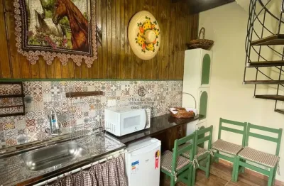 Chalé mobiliado no centro de santo antônio do pinhal – locação mensal