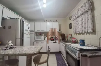 Casa com 2 quartos à venda na Avenida Suplicy, Jardim Santa Mena, Guarulhos
