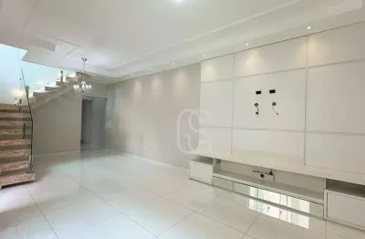 Casa com 3 dormitórios à venda, 127 m² por R$ 799.999,99 - Centro - Arujá/SP