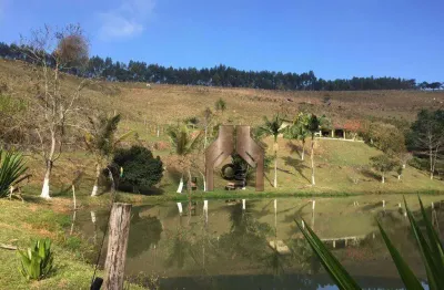 Sítio com 3 dormitórios à venda, 224000 m² por r$ 1.900.000,09 - zona rural - nazaré paulista/sp