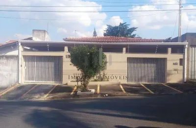Casa à venda em campinas, parque são quirino, com 5 suítes, com 350 m²