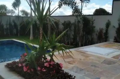 Casa à venda em paulínia, parque brasil 500, com 4 suítes, com 242 m²