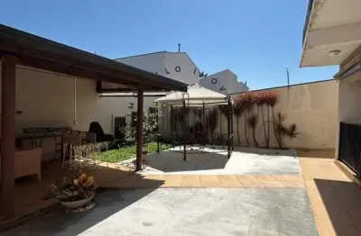 Casa à venda em campinas, parque alto taquaral, com 4 suítes, com 330 m²