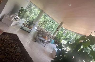 Casa à venda em valinhos, jardim paiquerê, com 5 quartos, com 300 m²