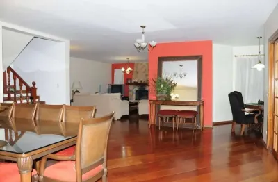 Casa de condominio em campos do jordão - capivari  -  campos do jordão