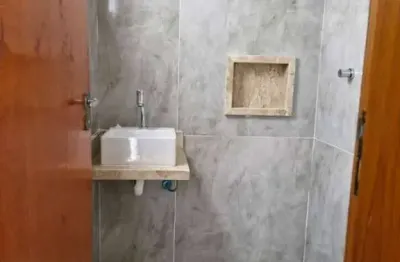 Casa sobreposta baixa com3dormitórios 3suítes,1lavabo, 1wc social, piscina e churrasqueira à venda, 180 m² por r$ 1.390.000 - embaré - santos/sp