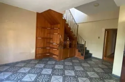 Casa com 5 quartos à venda em Areao, Taubaté 