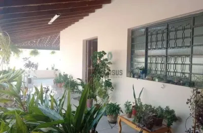 Casa com 3 dormitórios à venda, 456 m² por r$ 680.000,00 - vila suiça - pindamonhangaba/sp