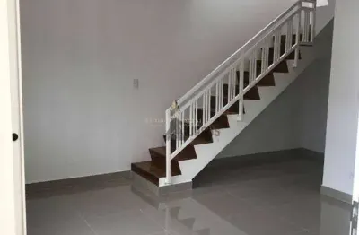 Sobrado com 2 dormitórios à venda, 96 m² por r$ 395.000 - centro - taubaté/sp