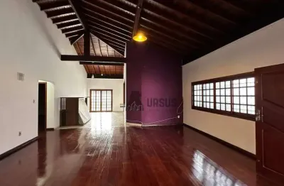 Casa com 5 dormitórios à venda, 212 m² por R$ 770.000,00 - Jardim Residencial Doutor Lessa - Pindamonhangaba/SP