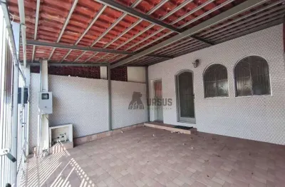 Casa com 3 quartos à venda no Santana, Pindamonhangaba 