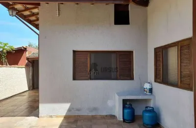 Casa com 3 dormitórios à venda, 240 m² por r$ 740.000,00 - quiririm - taubaté/sp