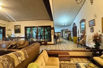 Casa com 4 dormitórios à venda, 380 m² por r$ 1.690.000,00 - condomínio village paineiras - pindamonhangaba/sp