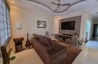 Casa com 3 dormitórios à venda, 197 m² por R$ 625.000 - Esplanada Santa Helena - Taubaté/SP