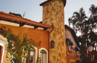 Casa no bairro lagos de santa helena em bragança paulista sp, próximo a usf . aceita imóveis de menor valor na praia.