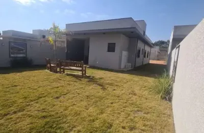 Casas térreas no condomínio  solar estância atibaia - que vem como a melhor opção na região com  3 dormitórios com suíte