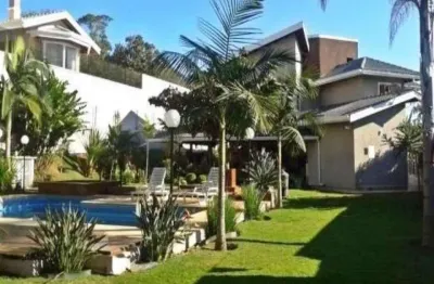 Casa térrea em atibaia no condomínio palavra da vida mobiliada são 4 dormitórios sendo 2 suítes. piscina área gourmet, venda ou locação