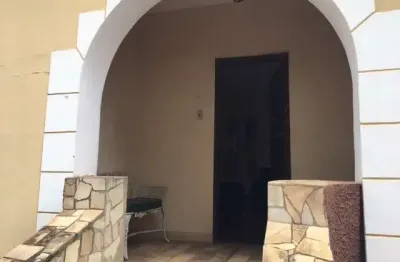 Casa com 3 quartos à venda na Rua Bom Sucesso, Carlos Prates, Belo Horizonte