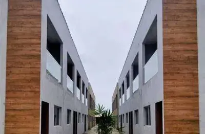 Casa com 2 quartos à venda no Balneário Itaguaí, Mongaguá 
