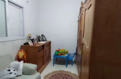 Casa sobreposta alta em condomínio, em praia grande, maracanã