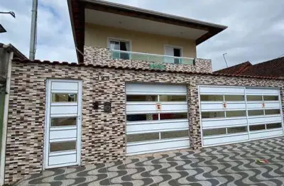 Casa com 2 quartos à venda na Rua Balneário Maracanã, 244, Balneário Maracanã, Praia Grande