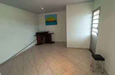 Casa com ponto comercial à venda em praia grande, no samambaia