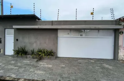 Casa com 3 quartos à venda na Rua Flausina de Oliveira Rosa, 374, Vila Caiçara, Praia Grande