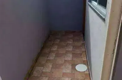 Sobrado novo em condomínio, com 02 dormitórios, para venda em praia grande.