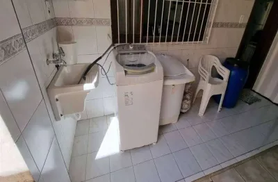 Sobrado geminada para venda em praia grande, ocian, lado praia.