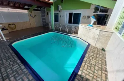 Casa à venda na Rua Princesa Isabel, 371, Jardim Real, Praia Grande