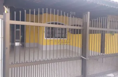 Casa geminada com 2 quartos, 1 suite- 2 vagas - lado praia - praia grande