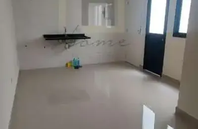 Apartamento térreo de 2 quartos na vila gilda, santo andré-sp: oportunidade única com 50m² e garagem.