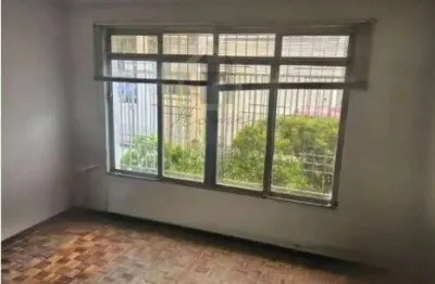 Sobrado incrível no bairro jardim em santo andré-sp: 3 quartos, 1 suíte, 1 sala, 3 banheiros, 2 vagas de garagem, 180,00 m²!