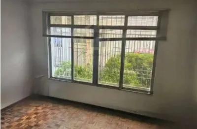 Sobrado incrível no bairro jardim em santo andré-sp: 3 quartos, 1 suíte, 1 sala, 3 banheiros, 2 vagas de garagem, 180,00 m²!