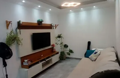 Casa com 2 quartos à venda, 63 m² por R$ 360.000 - Parque São Luís - Taubaté/SP