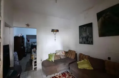 Casa à venda, 2 quartos, 1 vaga, são paulo - governador valadares/mg