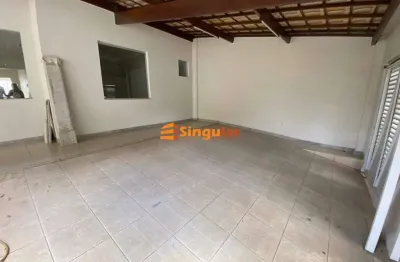 Casa à venda, 3 quartos, 2 suítes, 2 vagas, ilha dos araújos - governador valadares/mg