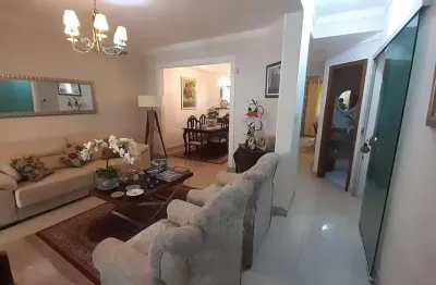 Casa à venda, 3 quartos, 1 suíte, 2 vagas, Ilha dos Araújos - Governador Valadares/MG