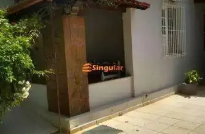 Casa à venda, 2 quartos, 1 suíte, 2 vagas, universitário - governador valadares/mg