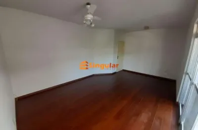 Apartamento com 3 quartos sendo 1 suíte com sacada no bairro esplanada