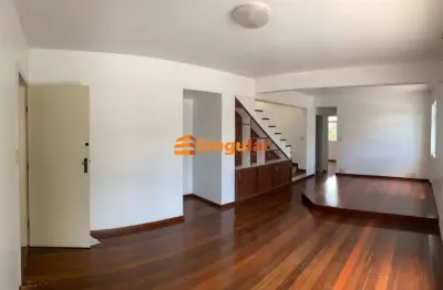 Cobertura para venda com 3 quartos com armários sendo 1 suíte no bairro esplanada,