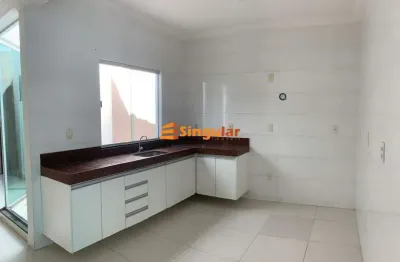 Casa para aluguel com 3 quartos sendo 1 suíte no bairro cidade nova,