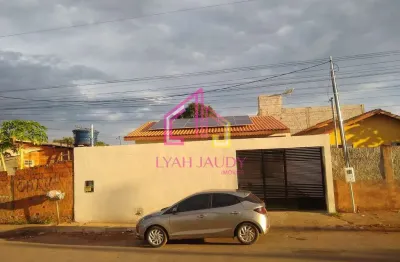 Casa à venda, canelas, várzea grande, mt, 1 suíte + 2/4, 2 vagas cobertas, quintal espaçoso no fund